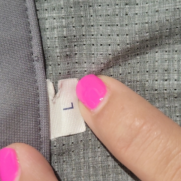 Mens Lululemon jacket - Picture 8 of 8